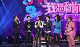 刘晶爆料雨神视频,揭秘视频背后的惊人真相