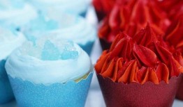 小蛋糕谁爆料的啊视频播放,揭秘“小蛋糕谁爆料的啊”视频播放背后的真相