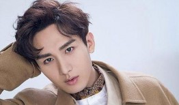 沉香成毅恋情爆料最新消息,甜蜜互动引网友热议，恋情细节揭秘！”